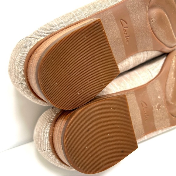 Clarks Keesha Luca Slip On Loafers Business Casual Academia Taupe, Size 9 - Picture 12 of 13